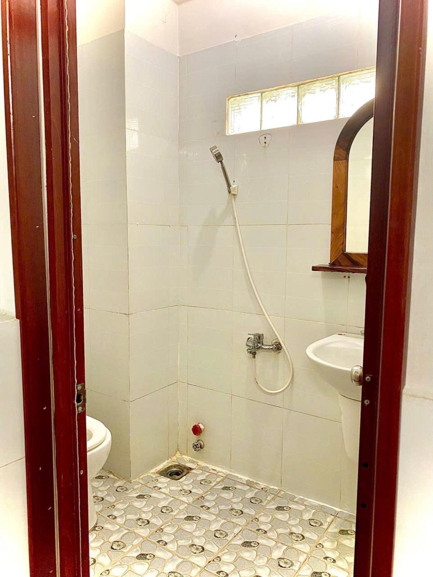 Khách sạn Kathy